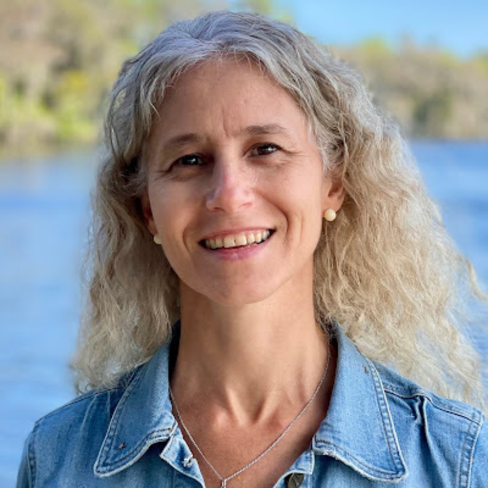 Meet your Posher, Silvana valeria